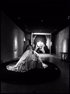 Le Museo Fortuny est un écrin de choix pour accueillir cette première rétrospective consacrée à la Marchesa Divina © Frédéric d'Amore.