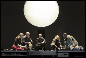 antigone2_Sophocle_Ivo_Van_Hove_theatredelaville_@loeildoliv