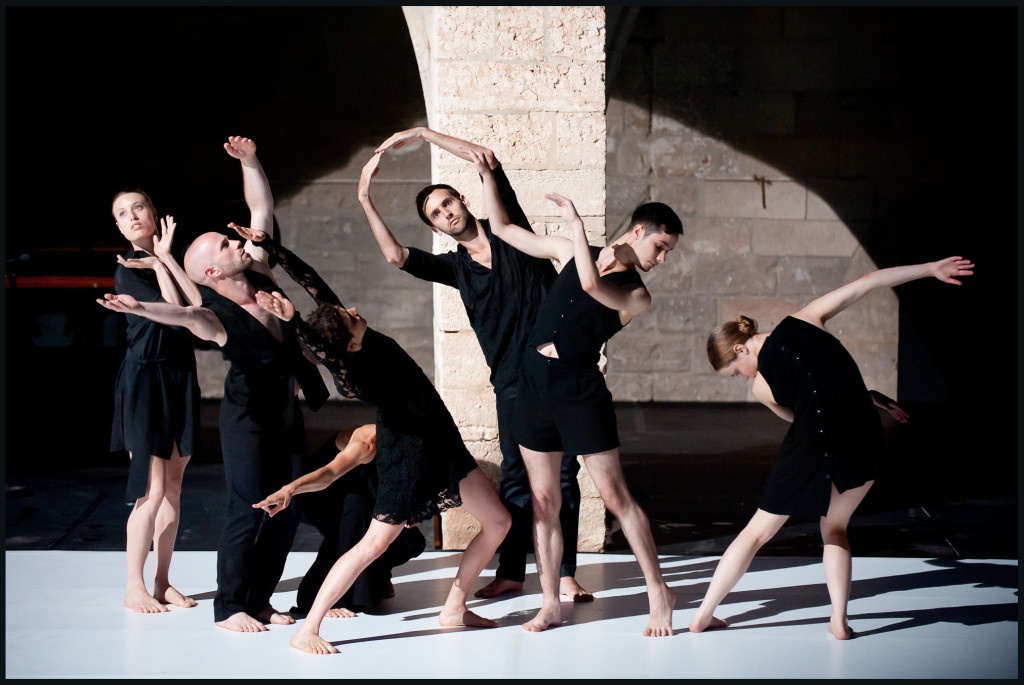 thomas_lebrun_lied_ballet_Theatre_Chaillot_©frederic_Iovino_@loeildoliv