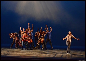 ETE-Danse_Chatelet_Alvin-Ailey-American-Dance-Theater-Home-Rennie-Harris-c-James-R.-Brantley_@loeildoliv