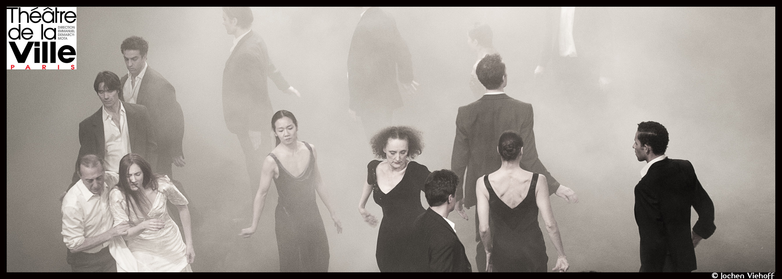 Couv_Auf_dem_gebirge-7_Pina_Bausch_©Jochen_Viehoff_@loeildoliv