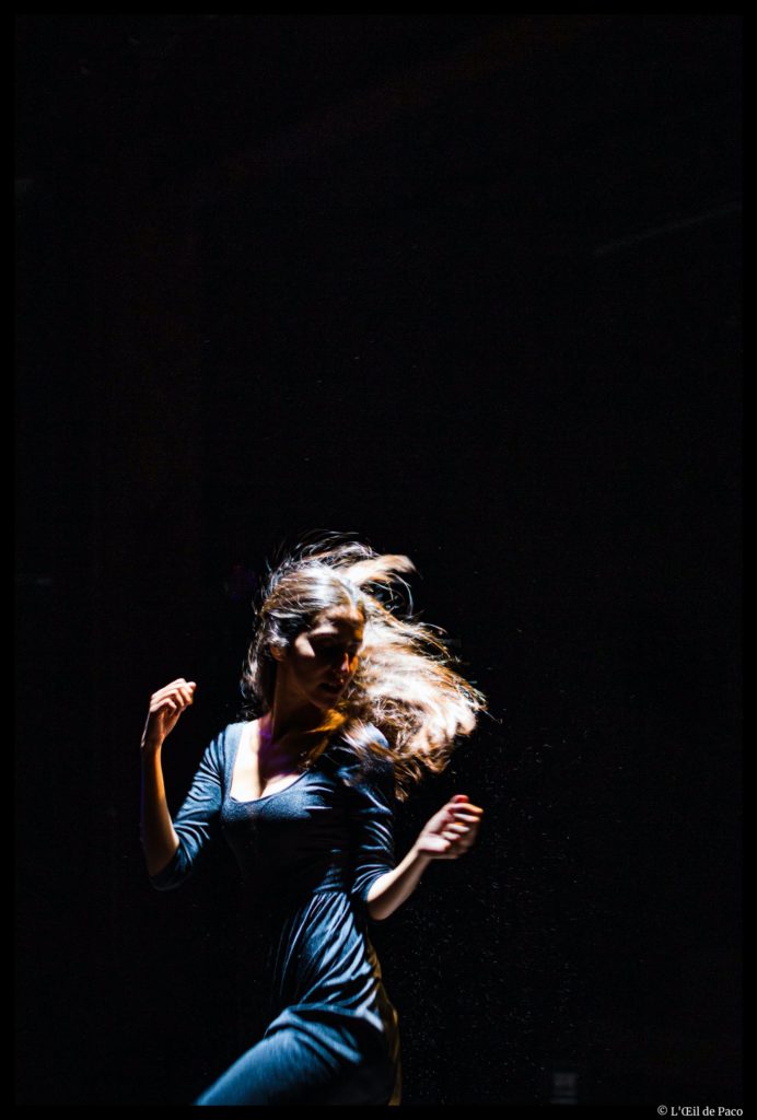 Des Femmes de Régis de Martrin-Donos. avec Fernanda Barth. Lavoir moderne. © L'Œil de Paco 