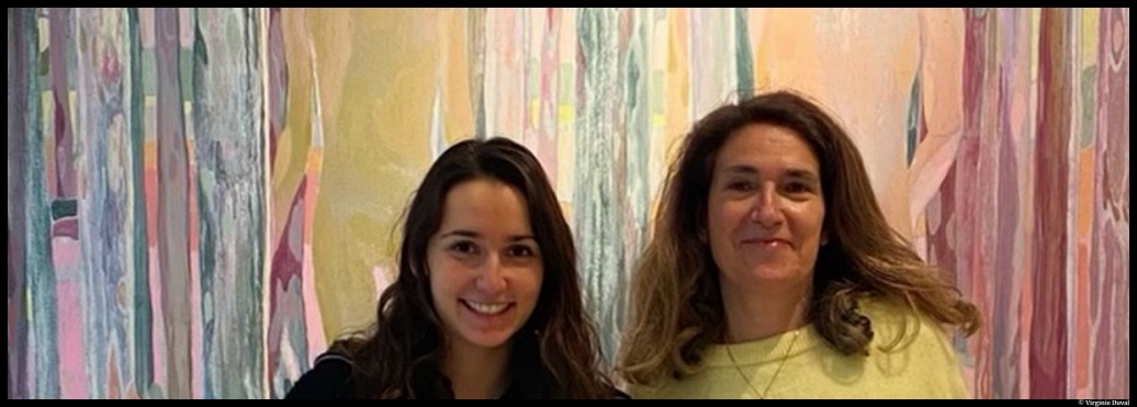les curatrices Muriel Fagnoni et Julia Gai de Quand les fleurs nous sauvent à l'exposition Jeunes pousses © Virginie Duval