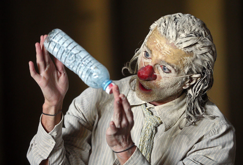 Clownstrum de Louis Arene. munstrim théâtre © Darek Szuster