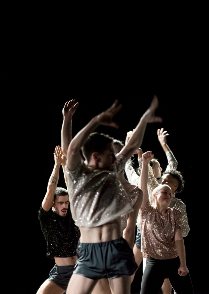 Mille et une danses (Pour 2021) Thomas Lebrun. CCN de Tours. Montpellier Danse. © Frédéric Iovino