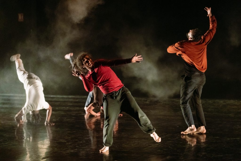 Urgence de la Compagnie HKC. Biennale de la danse. Amala Dianor. © Blandine Soulage