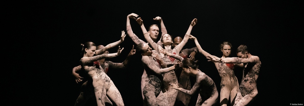 Chapter 3: The Brutal Journey of the Heart de Sharon Eyal & Gai Behar. Montpellier Danse. © Stefan Dotter