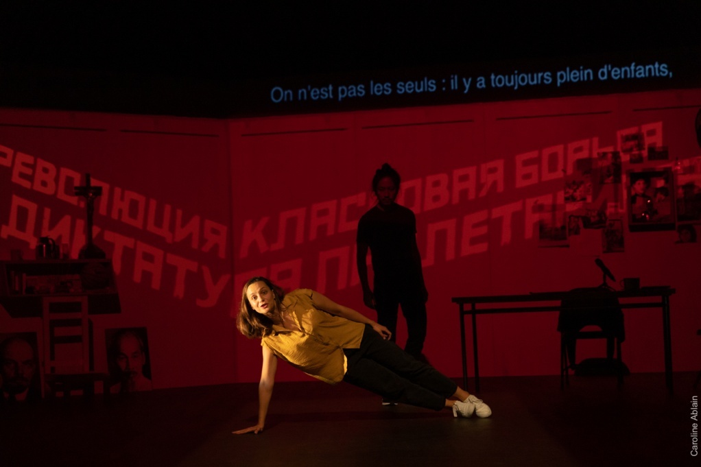 Circulations capitales, texte et mise en scène de Marine Bachelot Nguyen / Compagnie Lumière d'août. Redon, le 21/09/19 © C. Ablain