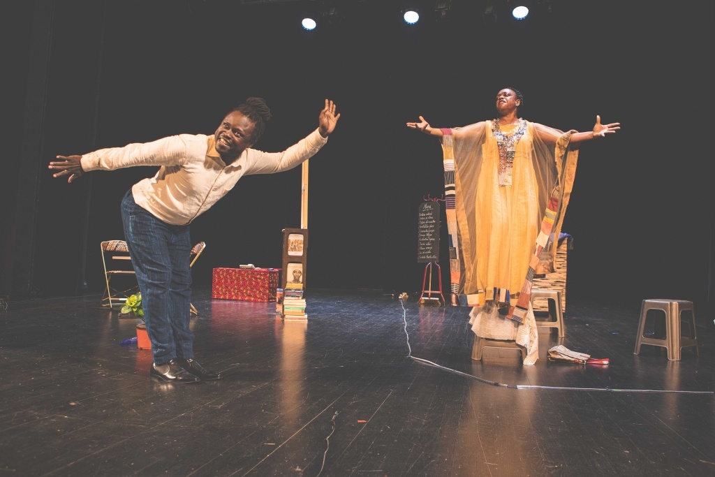 Que notre règne arrive de Léonora Miano. Mise en scène d'Odile Sankara. Les zébrures. Francophonies. © Christophe Péan