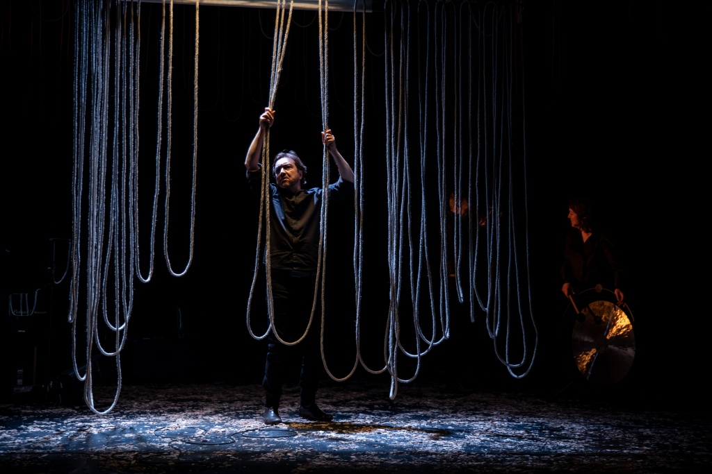 Monte-Cristo, un récit musical de la Compagnie La Volige / Nicolas Bonneau · Fanny Chériaux © Frédéric Ferranti