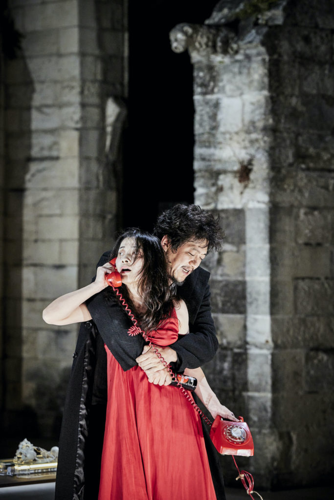 LE SEPTIEME JOUR Meng Jinghui © Christophe Raynaud de Lage/Festival d'Avignon