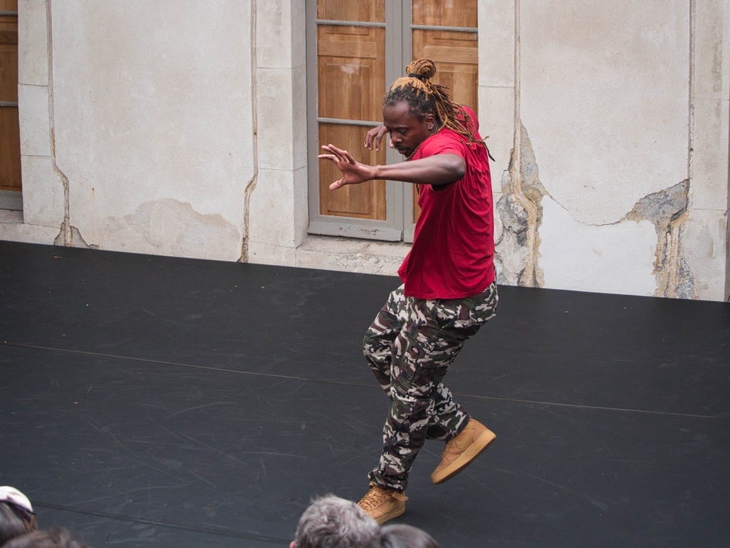 Hip-hop Nakupenda de Anne Nguyen & d'Yves Mwanba © Théatre Louis Aragon