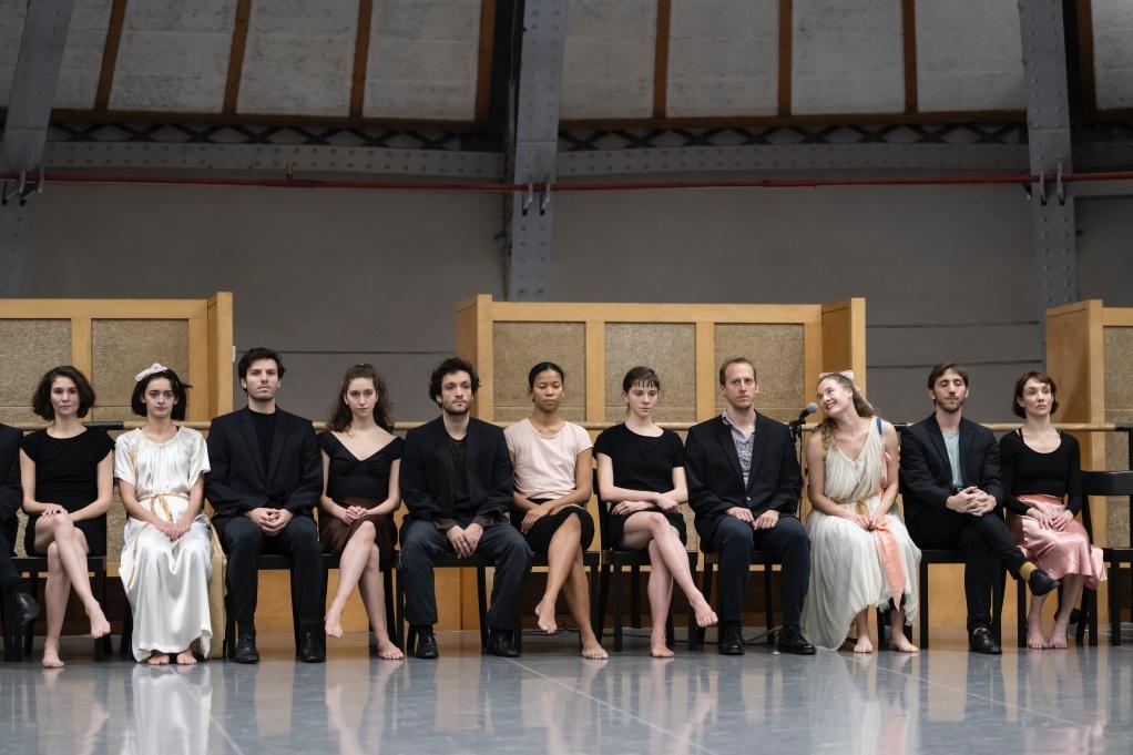 Kontakthof, une pièce de Pina Bausch, Ballet de l'OnP - répétition © Julien Benhamou