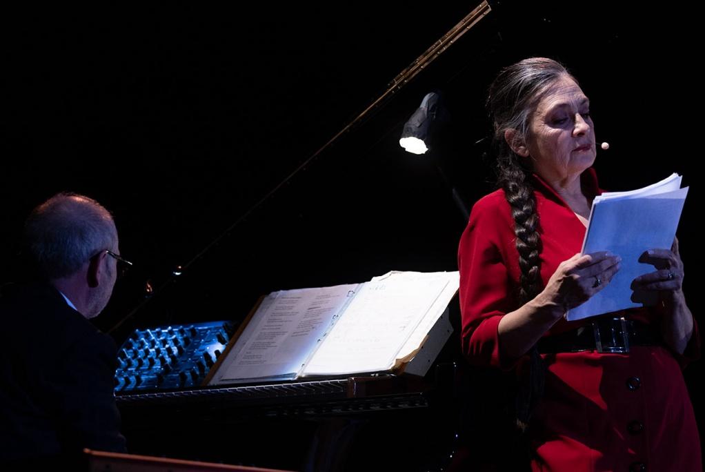 L’érotisme de vivre - 95 ans et toute une vie avant d’après les poèmes d’Alice Mendelson - Catherine Ringer © Gilles Vidal