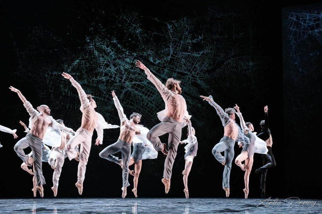 Les ailes du désir / Bruno Bouché / Ballet de l'Opéra national du Rhin © Agathe Poupeney