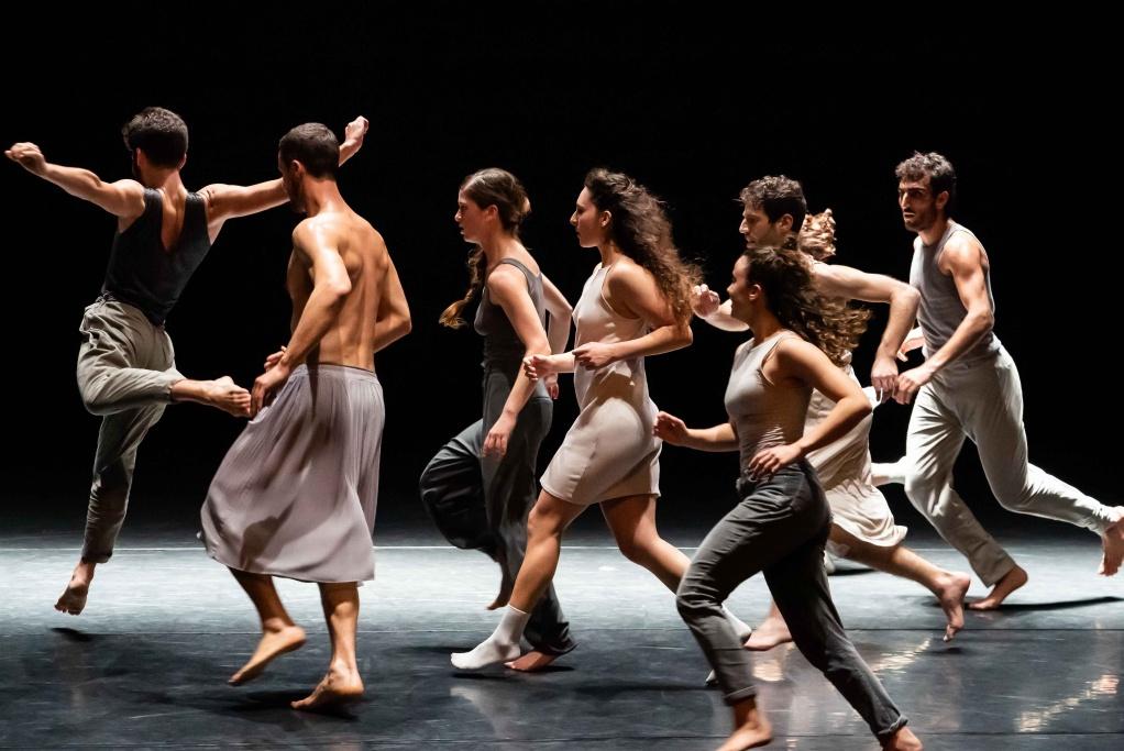 Suzanne d'Emanuel Gat - Inbal Dance Theater - Séquence Danse 104 © DR