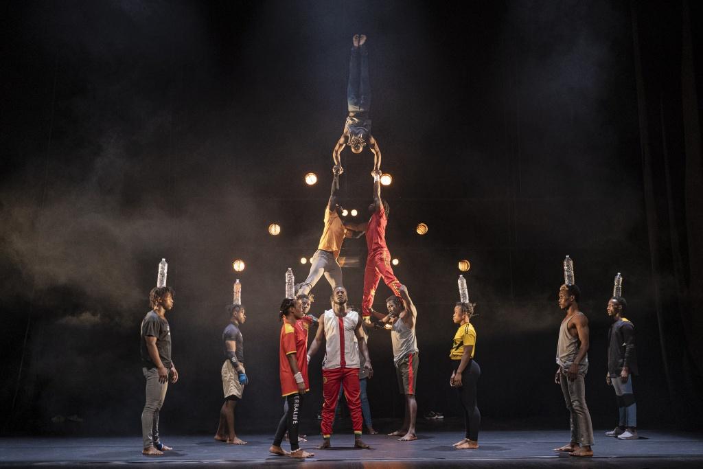 Yé ! (l’eau) de Yann Ecauvre - Cie Baobab Circus - Printemps des Comédiens © Camille La Verde, Metlili.net