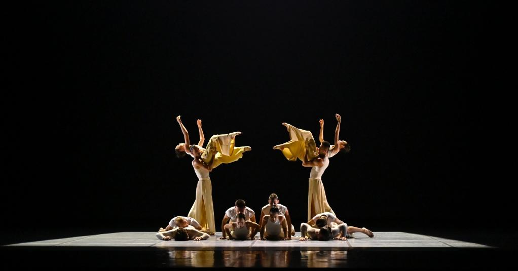 Torpeur d'Angelin Preljocaj - Montpellier Danse © Jean-Claude Carbonne