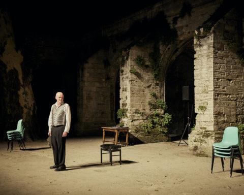An Oak Tree, Tim Crouch, Festival d'Avignon ©Christophe Raynaud de Lage