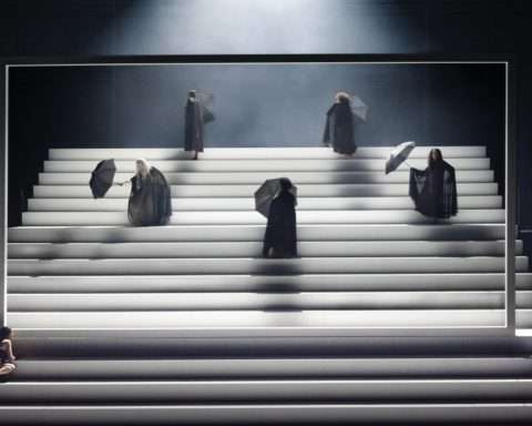 Les paravents de Jean Genet, mise en scène d'Arthur Nauzyciel © Philippe Chancel