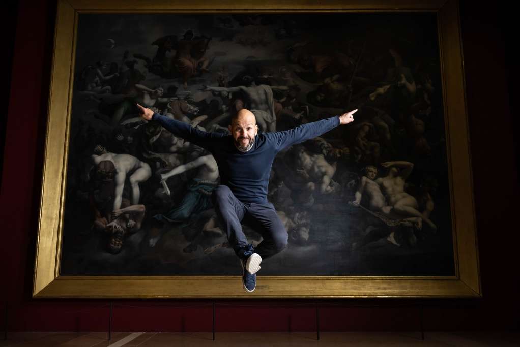 Mourad Merzouki, au Musée du Louvre © Julien Benhamou