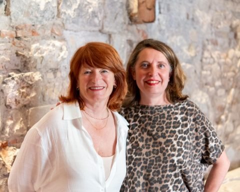 Muriel Mayette-Holtz et Ella Perrier © Regis Rocca
