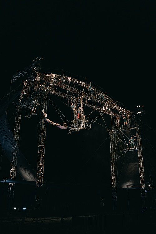 Le Mans fait son cirque - Pigments - CirkVOST © Thomas Brousmiche