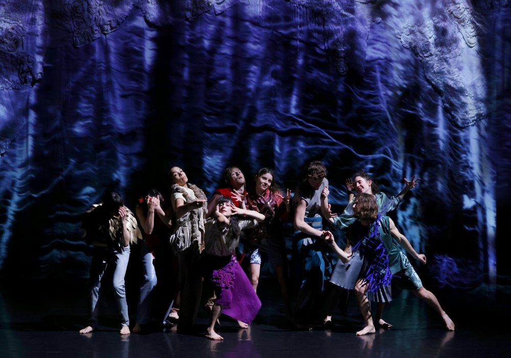 The Gathering de Joanne Leighton © Patrick Berger